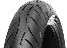 Primo piano del battistrada Metzeler Sportec M7 RR 110/70ZR17 54 W Anteriore TL M/C