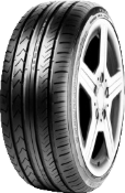 Primo piano del battistrada Torque UHP TQ901 205/55 R16 94 W XL