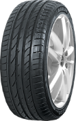 Primo piano del battistrada Sailun Atrezzo ZSR 215/35 R17 83 Y XL