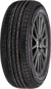 Primo piano del battistrada Nexen N'Priz RH7 235/70 R17 107 H