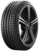Primo piano del battistrada Michelin Pilot Sport 4 205/40 R18 86 Y XL, ZR, DT1