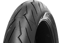 Primo piano del battistrada Pirelli Diablo Rosso III 110/70ZR17 (54 W) Anteriore TL M/C