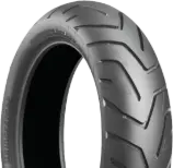 Primo piano del battistrada Bridgestone Battlax Adventure A41 160/60ZR17 69 W Posteriore TL