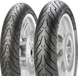 Primo piano del battistrada Pirelli Angel Scooter 140/60-14 64 P Posteriore TL M/C reinf