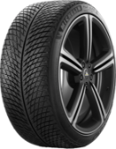 Primo piano del battistrada Michelin Pilot Alpin 5 265/35 R20 99 W XL