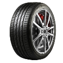 Primo piano del battistrada Autogreen SuperSportChaser SSC5 225/45 R18 95 W XL