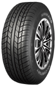 Primo piano del battistrada Nankang N-729 215/50 R13 85 T WL