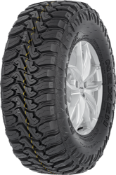 Primo piano del battistrada Nexen Roadian MTX RM7 235/80 R17 120/117 Q
