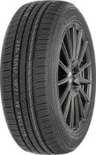 Primo piano del battistrada Kumho Crugen HP71 245/65 R17 107 V