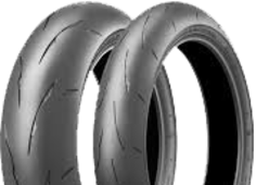 Primo piano del battistrada Bridgestone Battlax Classic Racing CR11 150/65 R18 Posteriore TL NHS