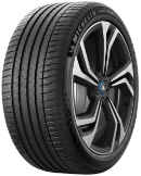 Primo piano del battistrada Michelin Pilot Sport EV 295/40 R21 111 V XL, POL