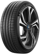 Primo piano del battistrada Michelin Pilot Sport EV 235/45 R20 100 H XL, AO
