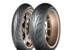 Primo piano del battistrada Dunlop Qualifier Core 200/50ZR17 (75 W) Posteriore TL