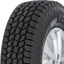 Primo piano del battistrada Yokohama Geolandar A/T4 G018 235/85 R16 120/116 S LT, RPB, RBL