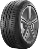Primo piano del battistrada Michelin PILOT SPORT 3 275/40 R19 105 Y XL, ZR, MO