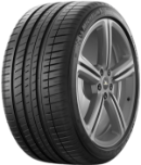 Primo piano del battistrada Michelin PILOT SPORT 3 285/35 R18 101 Y XL, ZR, MO1