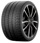 Primo piano del battistrada Michelin Pilot Super Sport 335/25 R20 99 Y RUN ON FLAT ZR