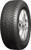 Primo piano del battistrada Evergreen EH23 195/65 R15 91 V